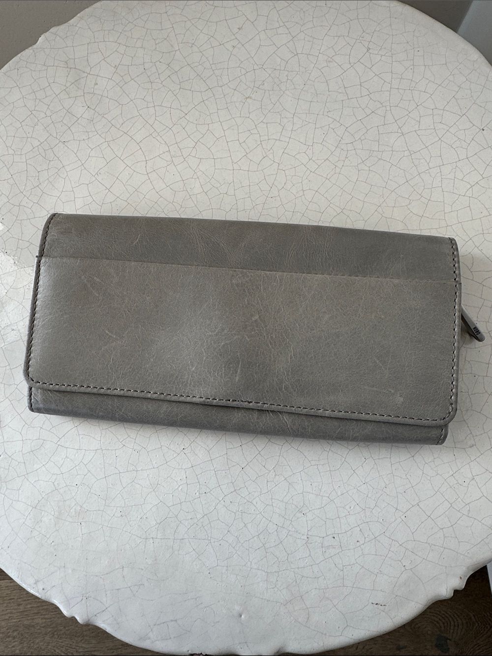 HOBO Classic Gray Leather Women's Wallet Clutch Sleek Minimalist EUC